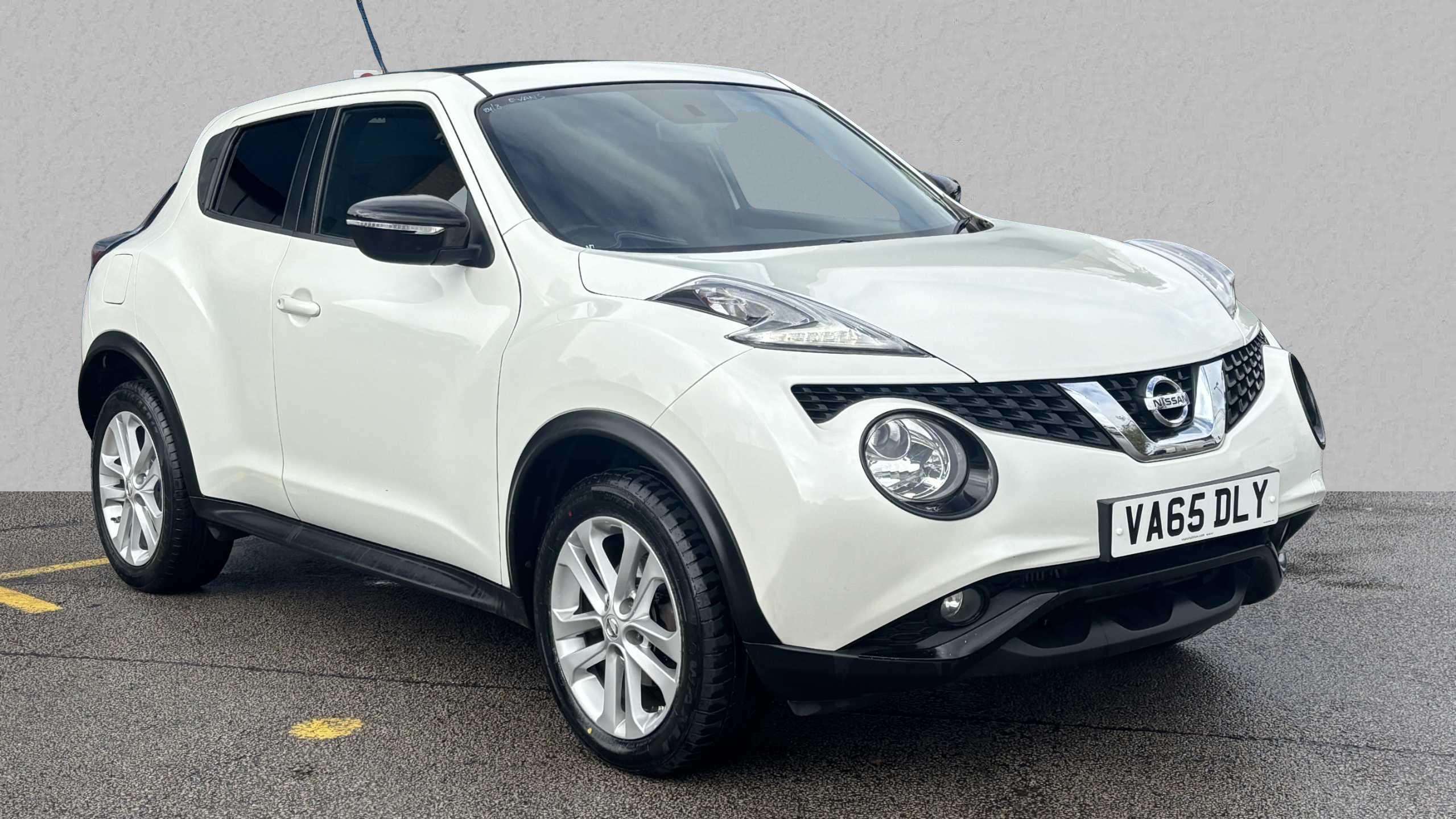 Main listing image - Nissan Juke