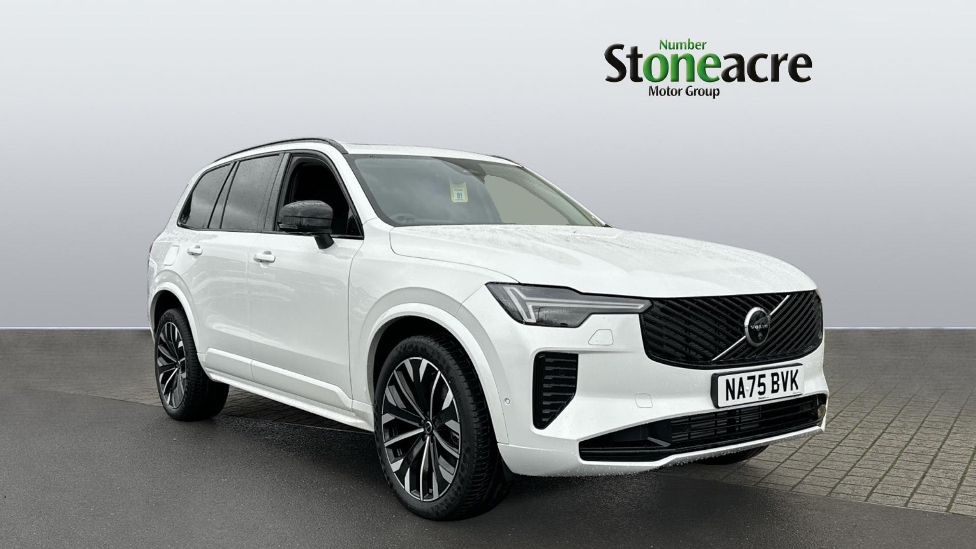 Main listing image - Volvo XC90