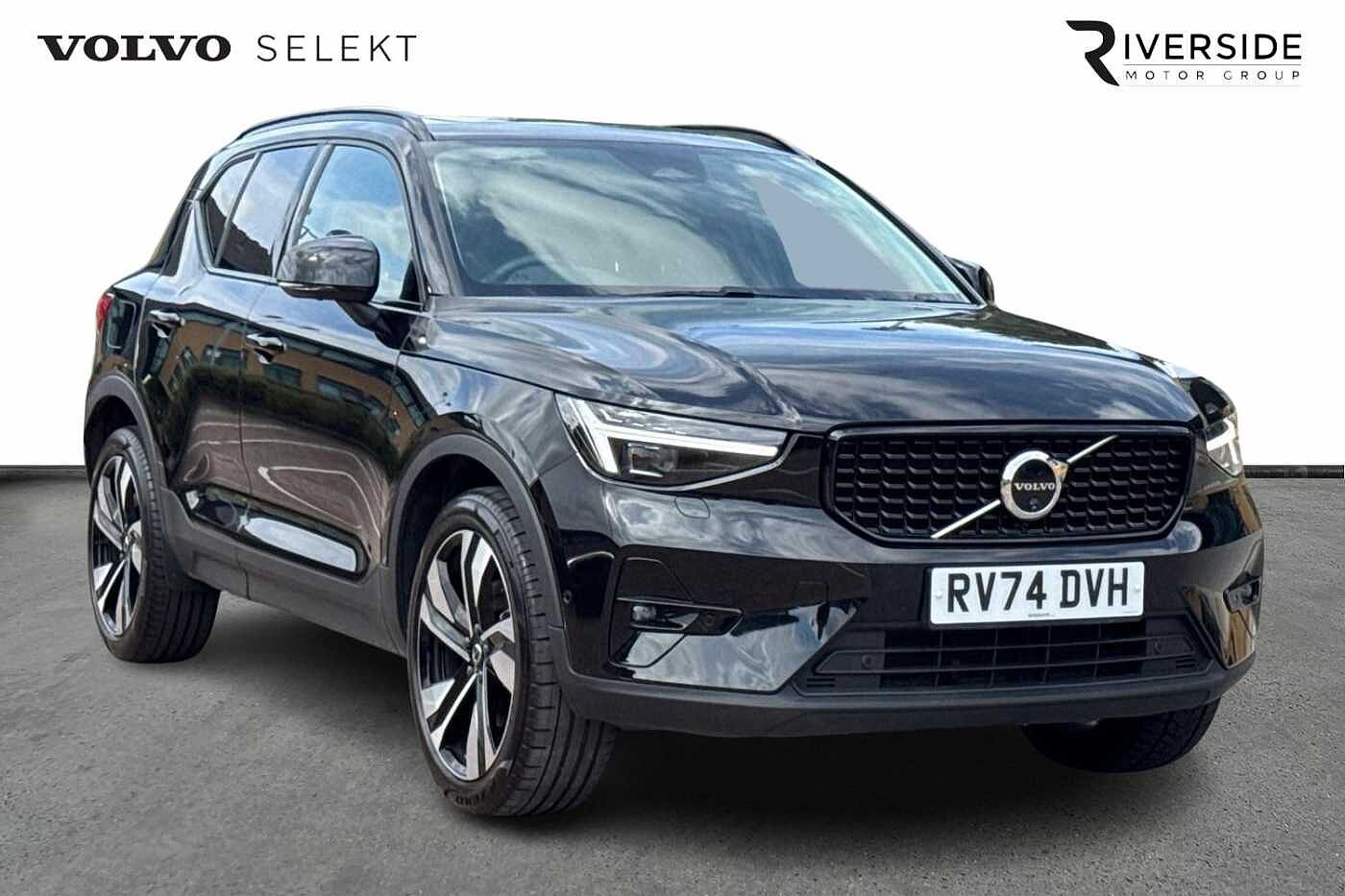 Main listing image - Volvo XC40