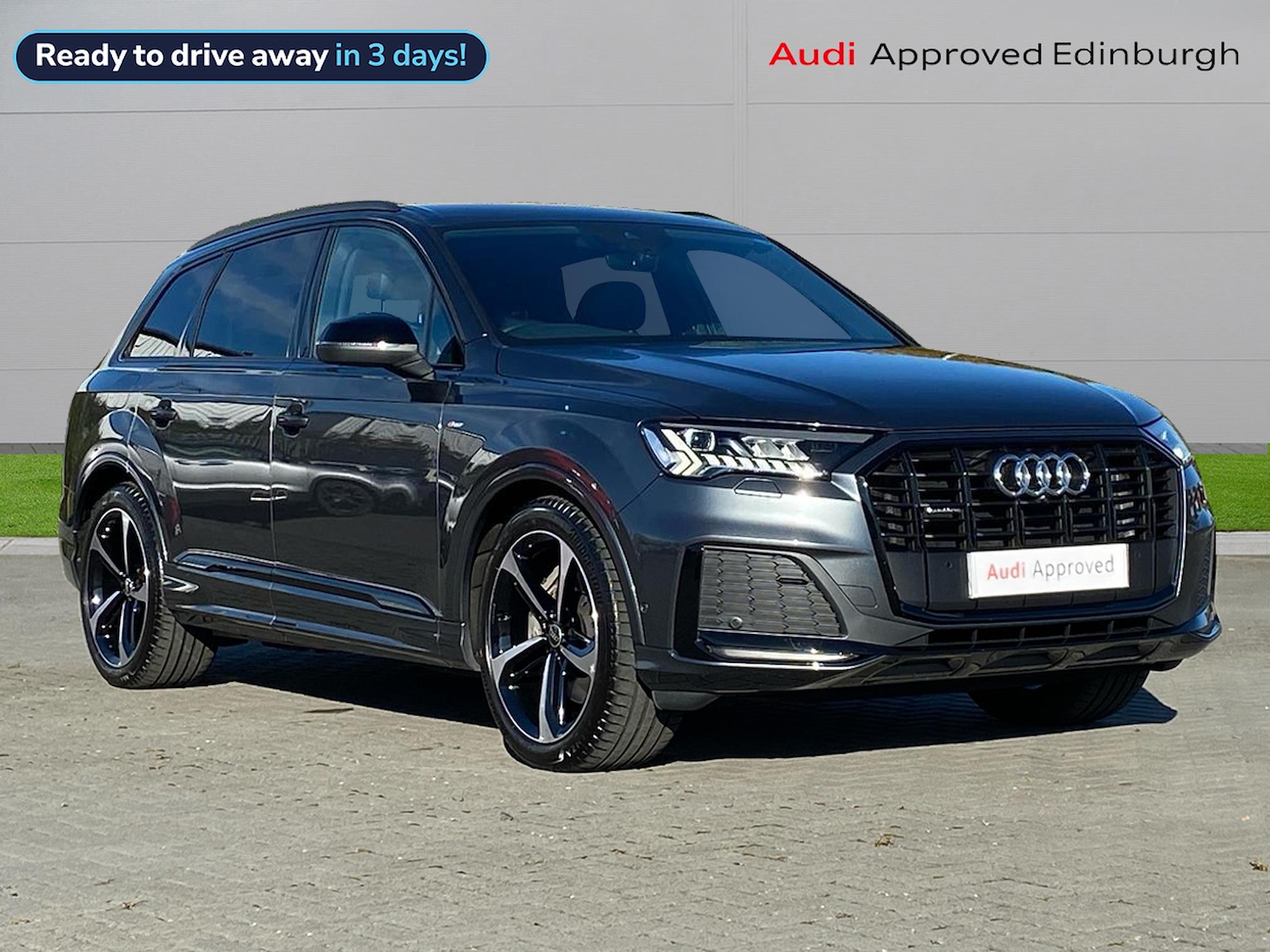 Main listing image - Audi Q7