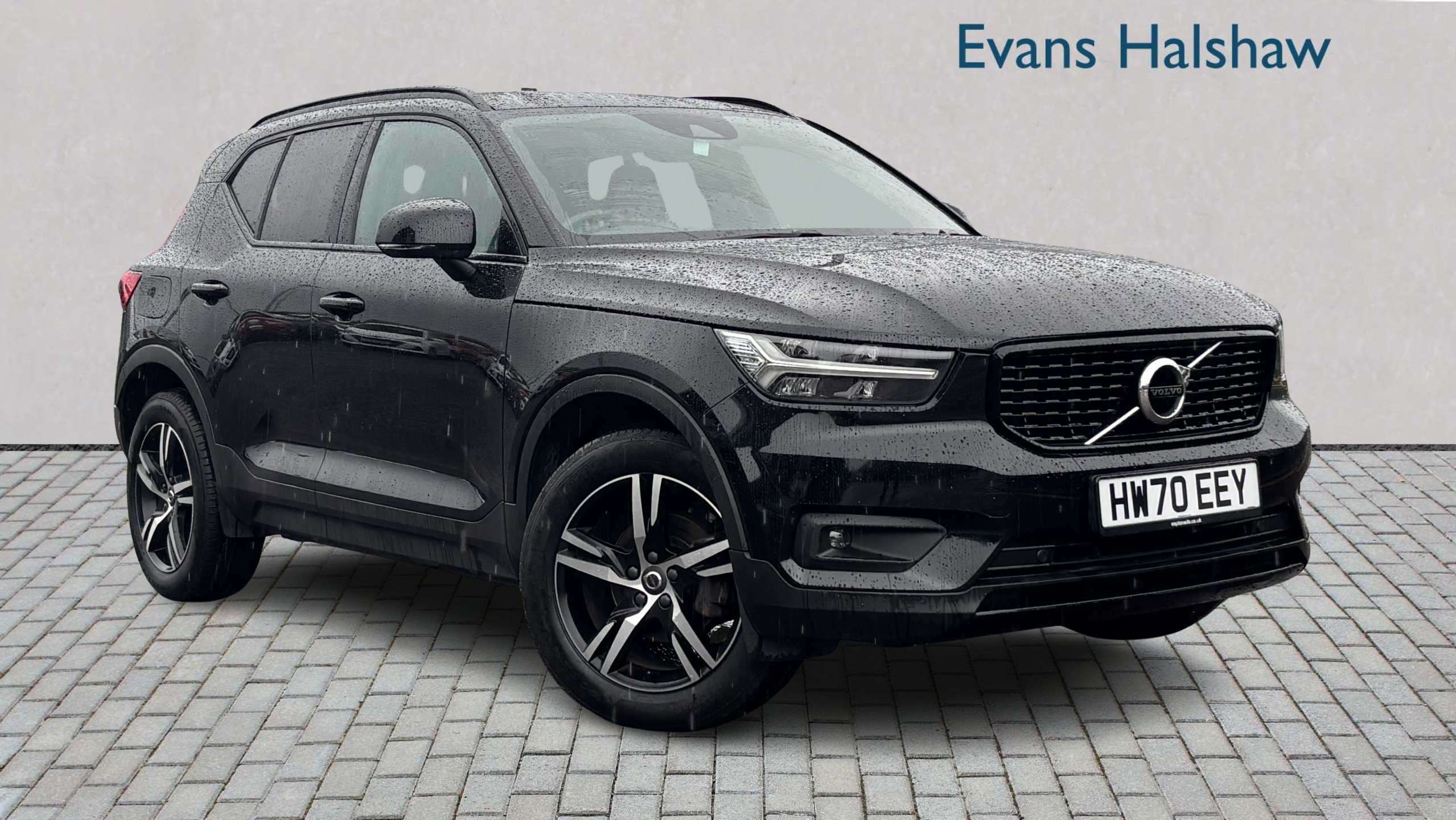 Main listing image - Volvo XC40