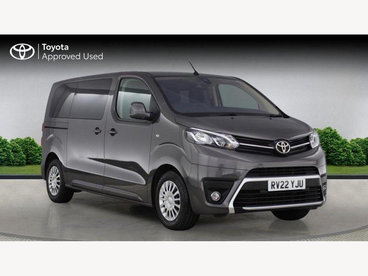 Main listing image - Toyota Proace Verso