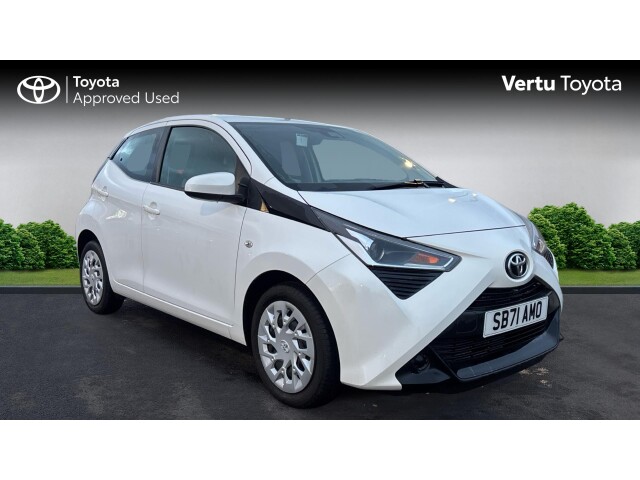 Main listing image - Toyota Aygo