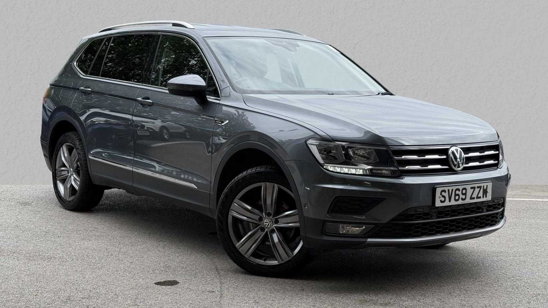 Main listing image - Volkswagen Tiguan Allspace