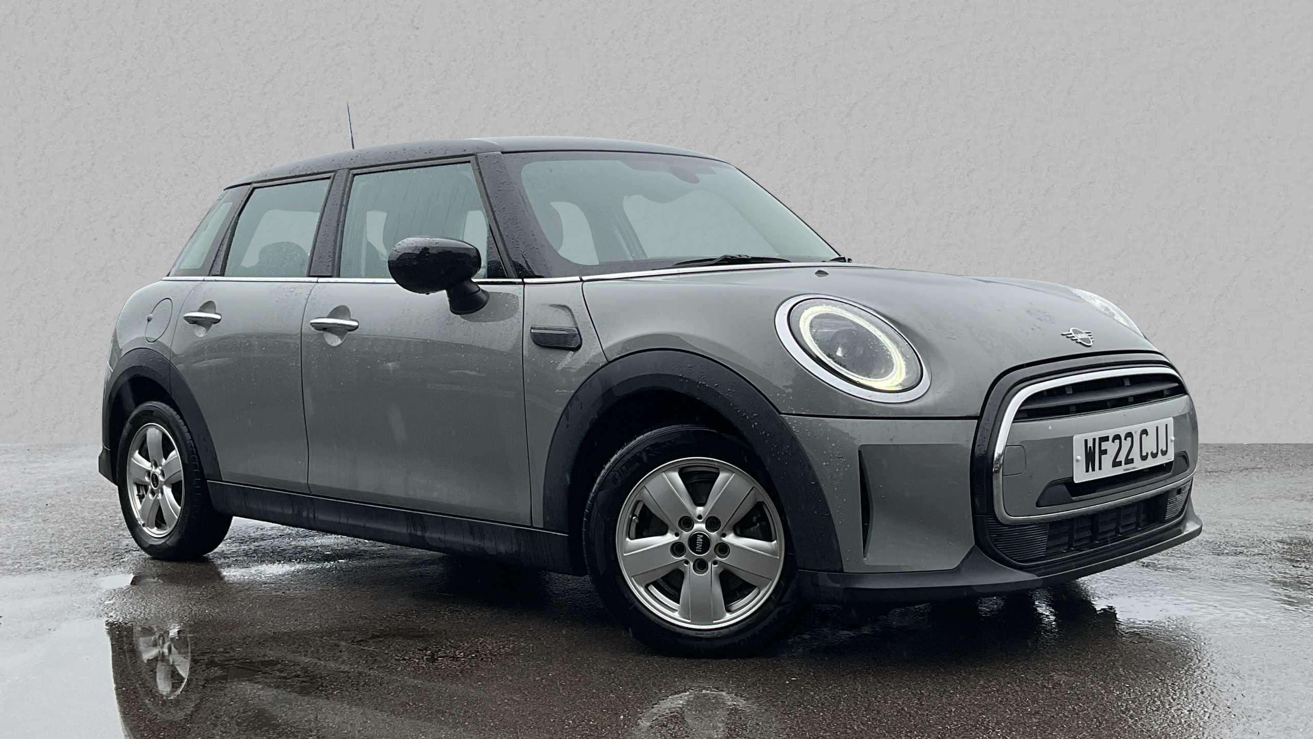 Main listing image - MINI Hatchback 5dr