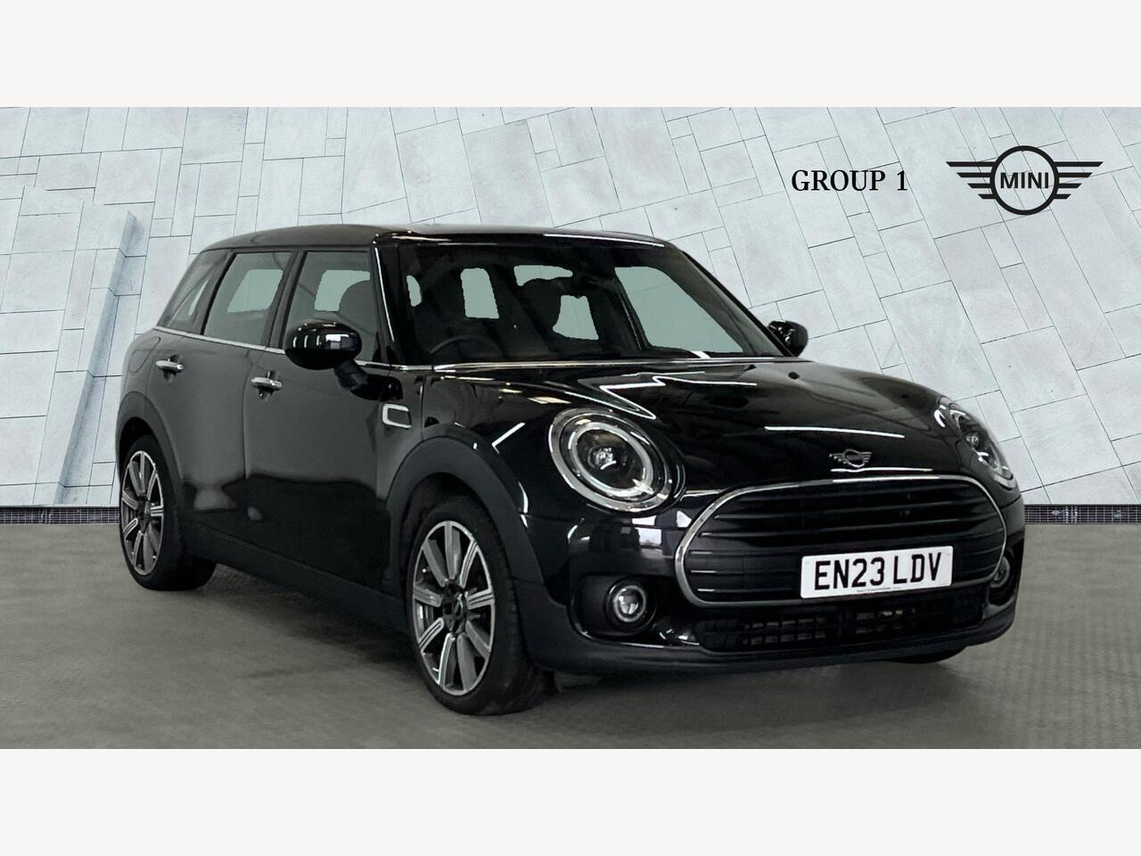 Main listing image - MINI Clubman