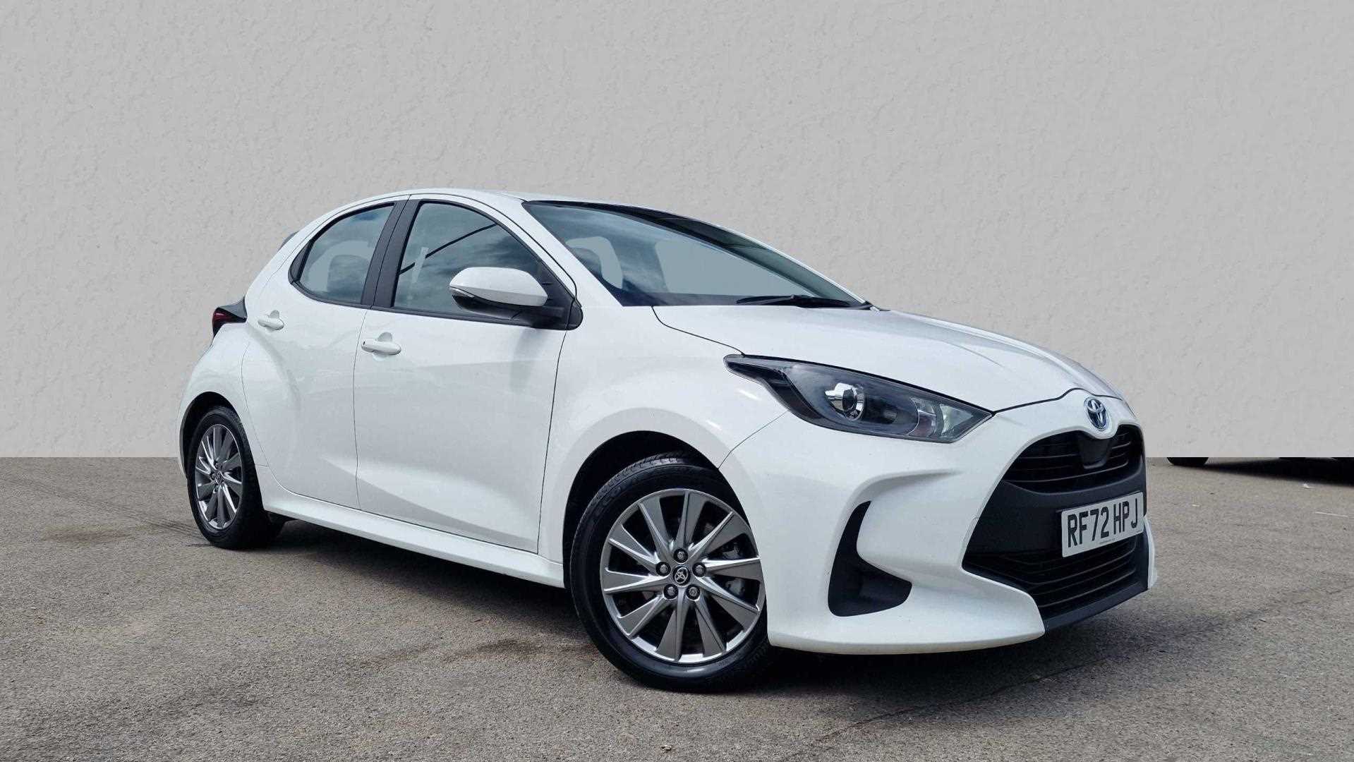 Main listing image - Toyota Yaris