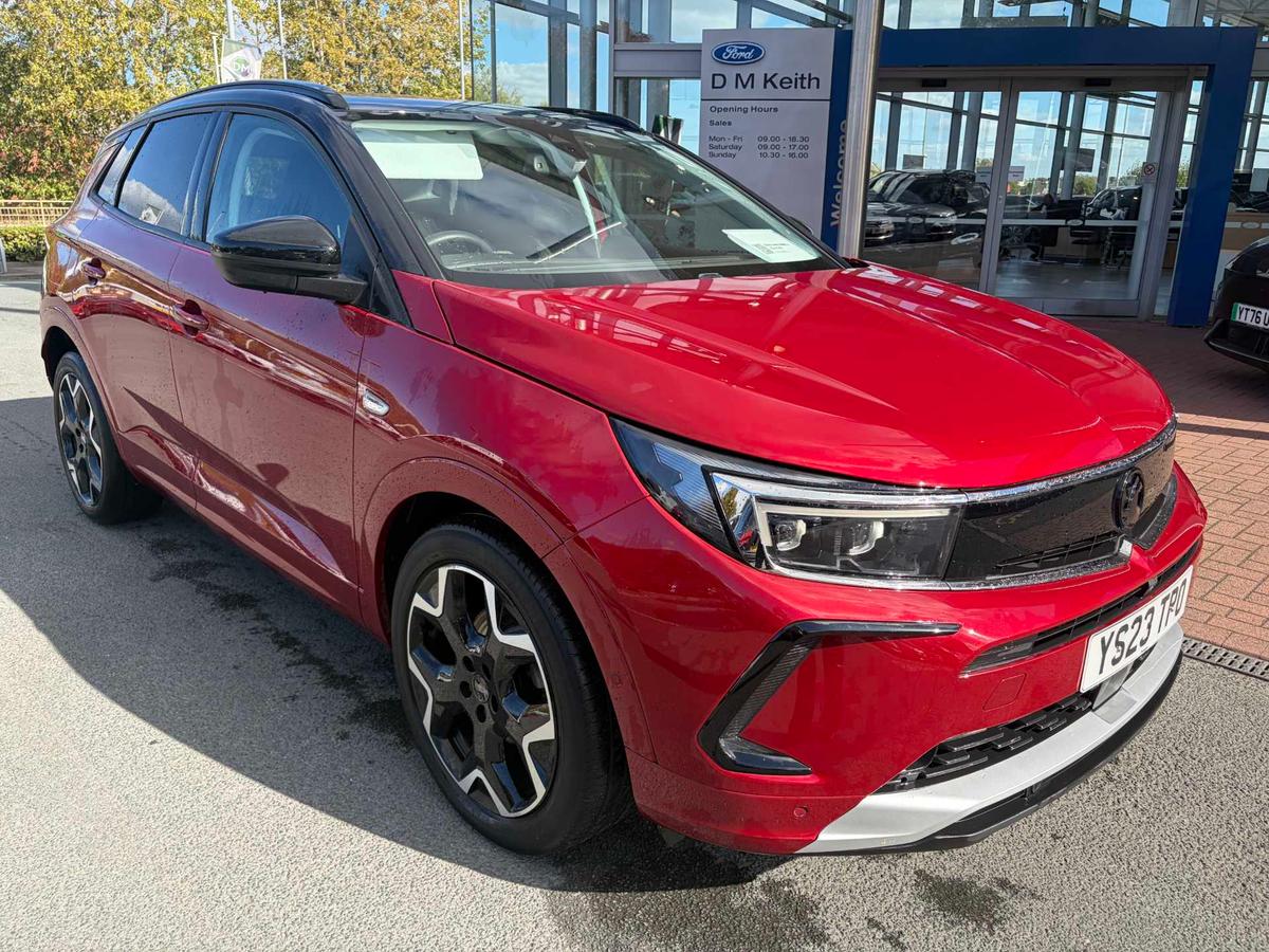 Main listing image - Vauxhall Grandland
