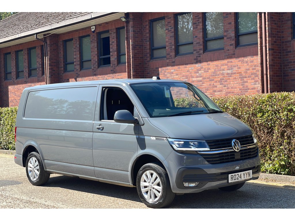 Main listing image - Volkswagen Transporter