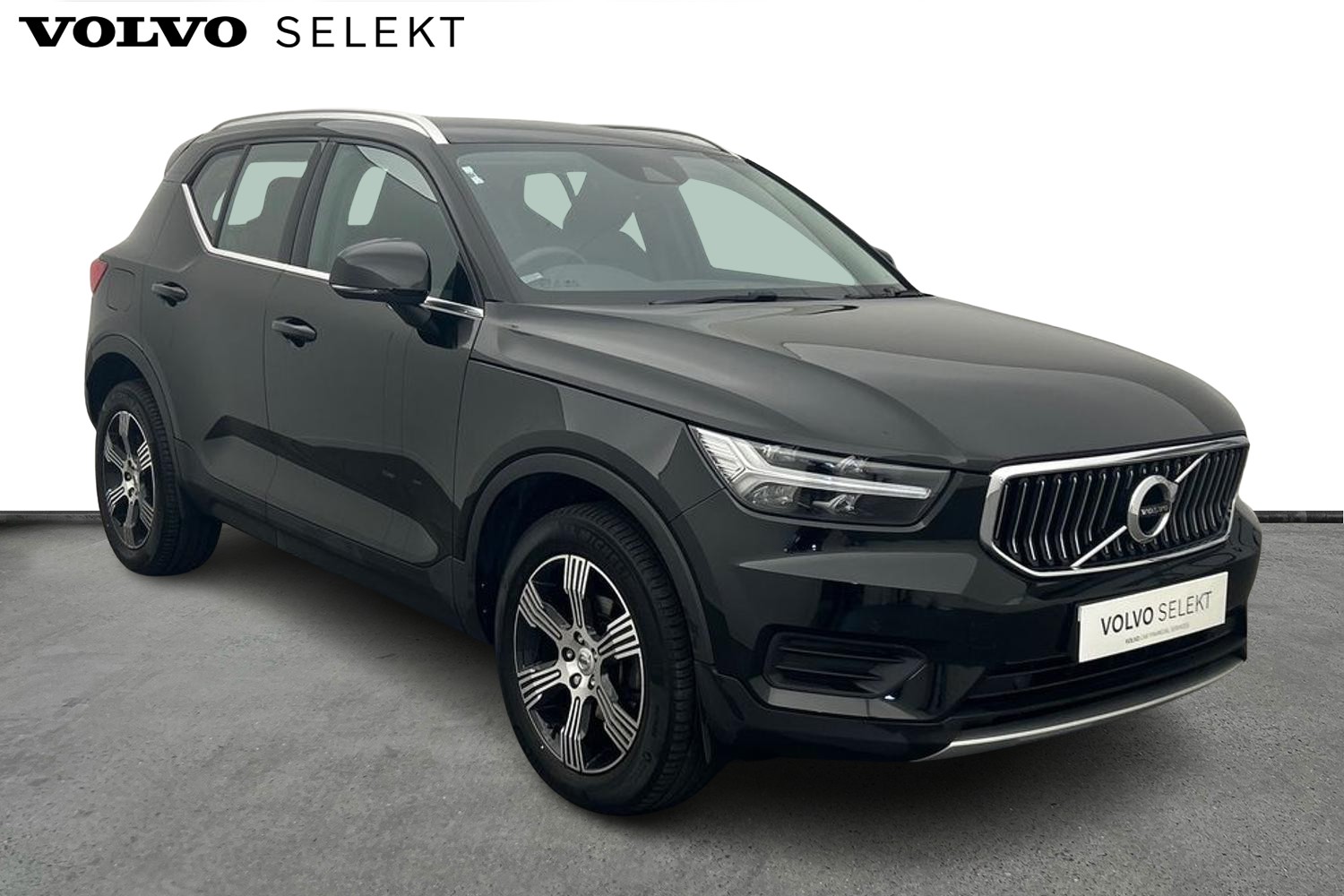 Main listing image - Volvo XC40