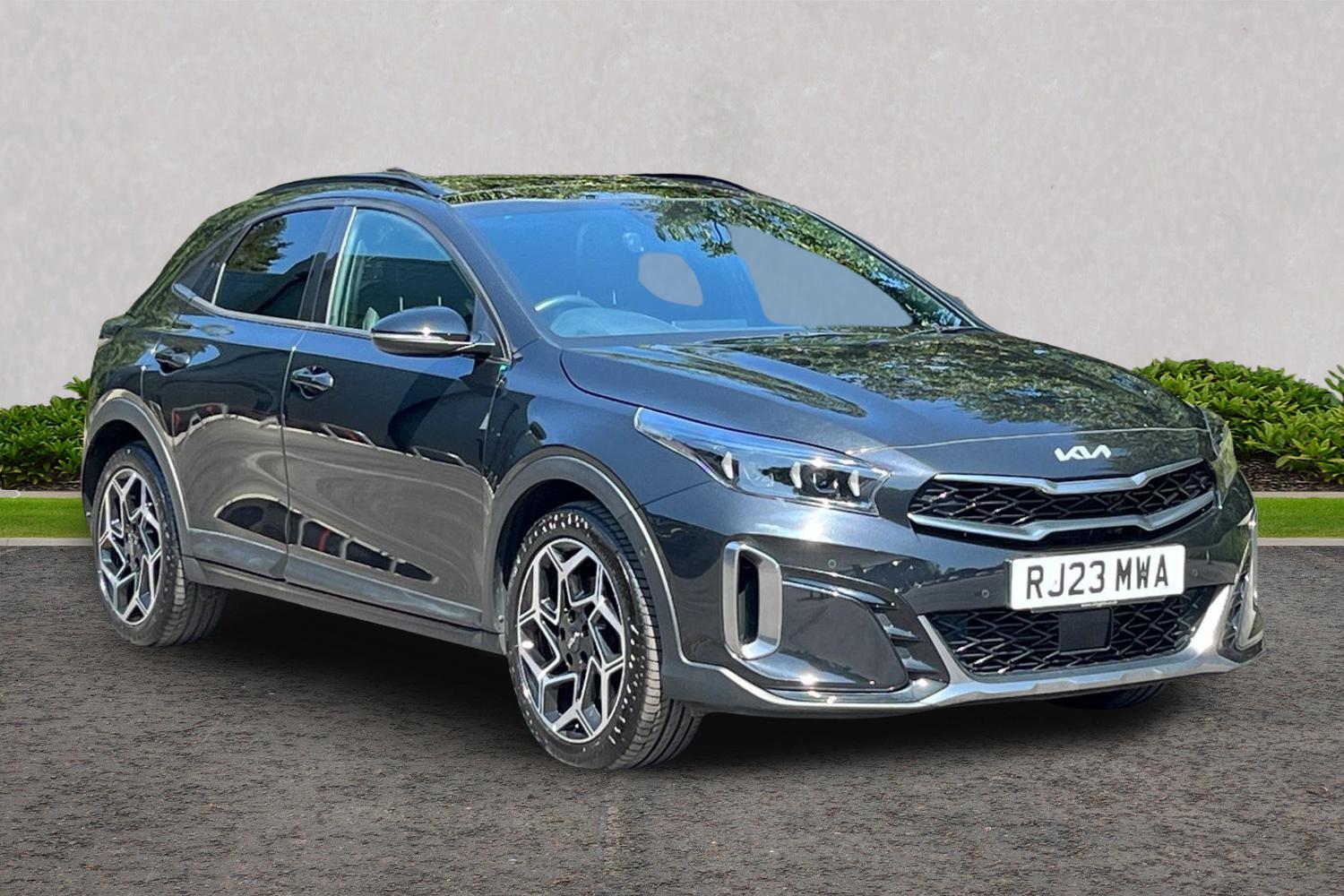 Main listing image - Kia XCeed