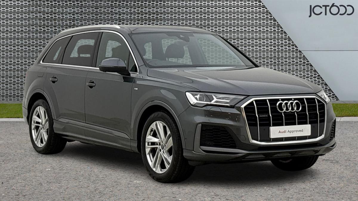 Main listing image - Audi Q7