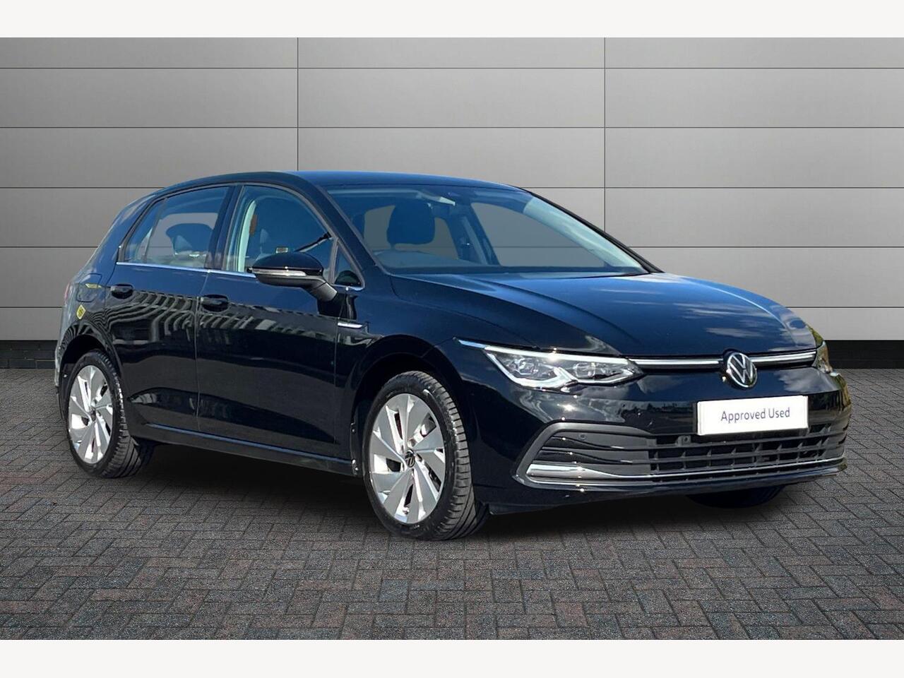 Main listing image - Volkswagen Golf