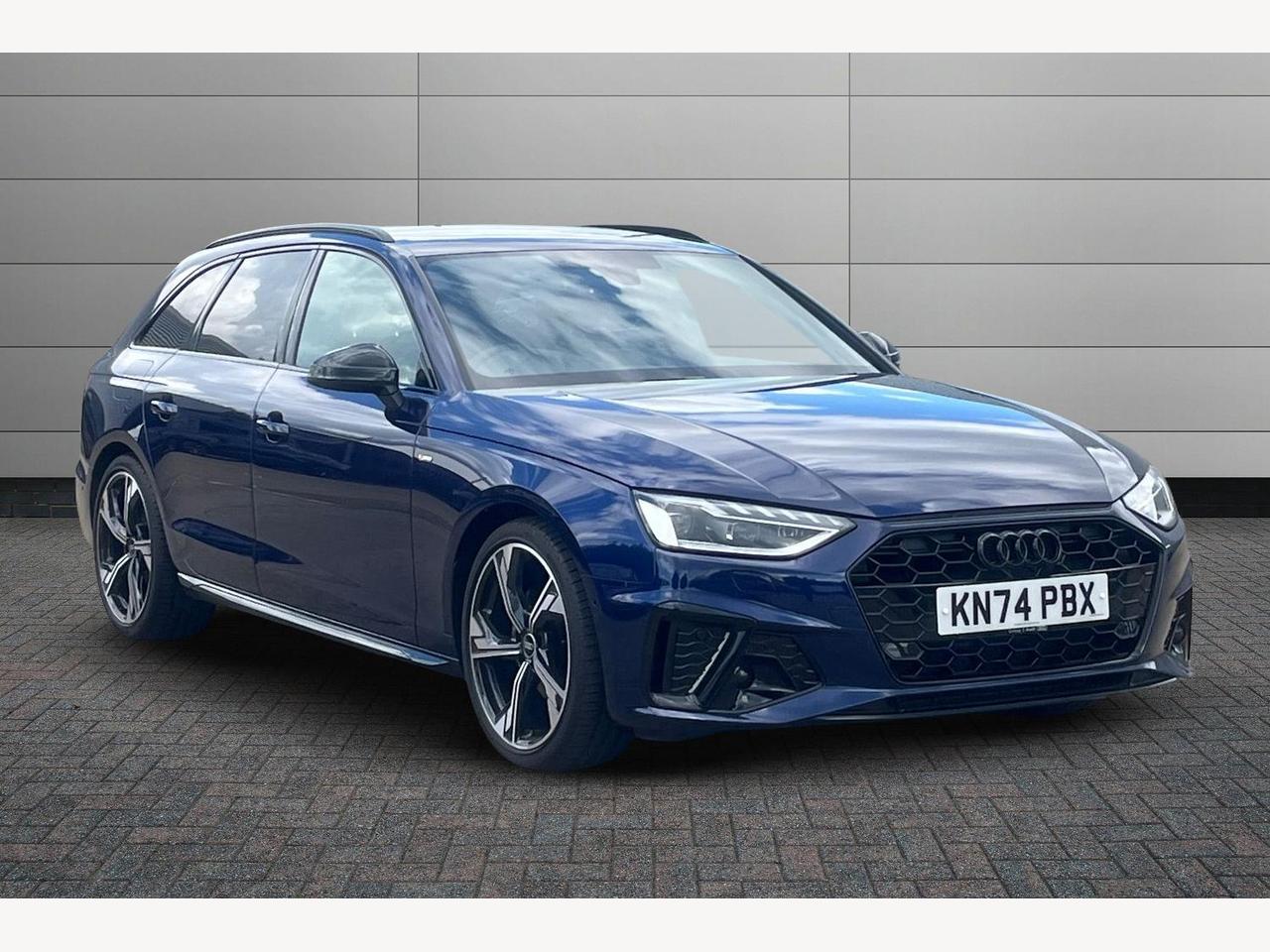 Main listing image - Audi A4 Avant