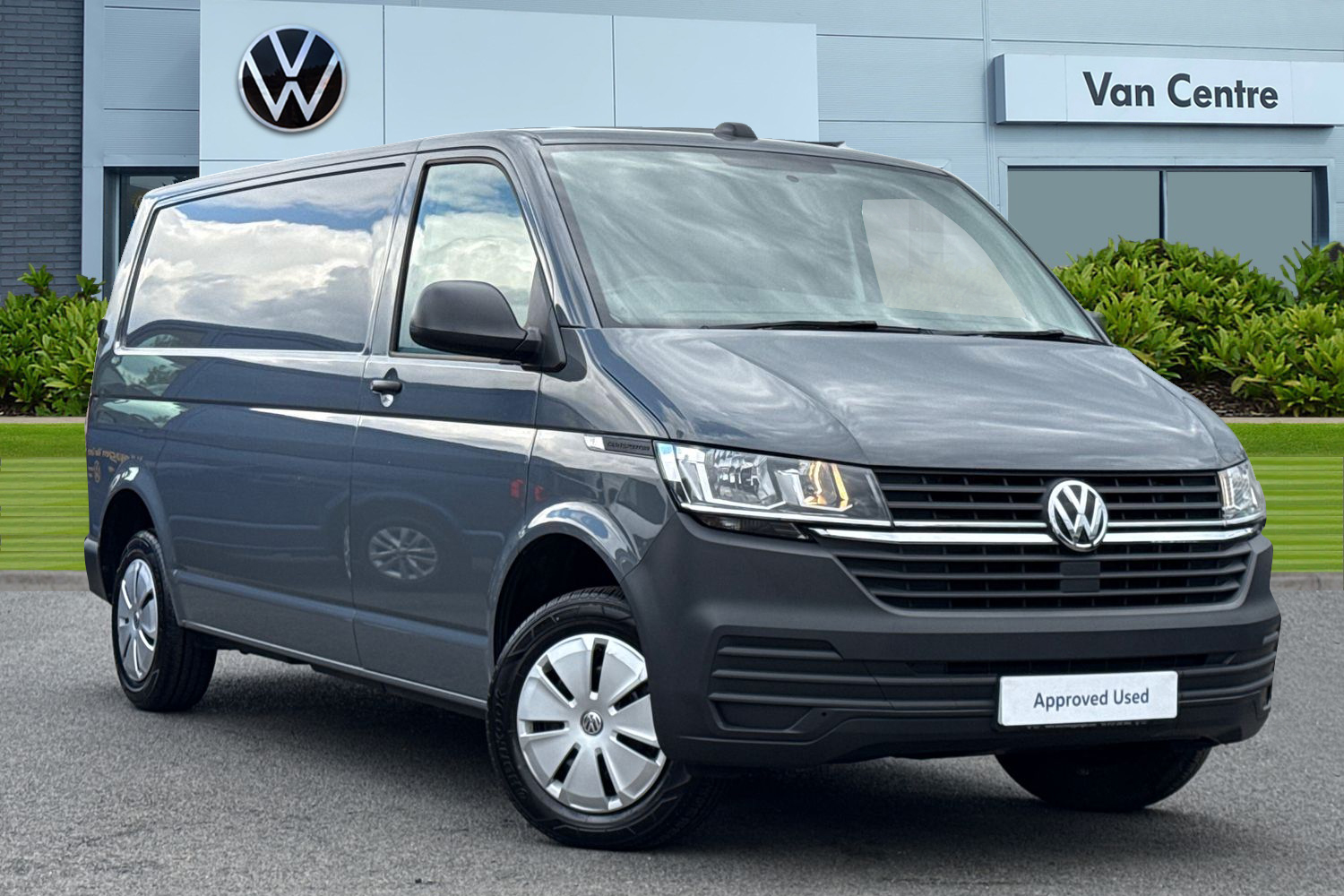 Main listing image - Volkswagen Transporter