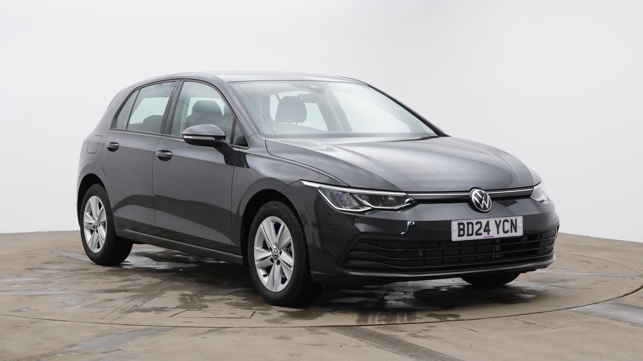 Main listing image - Volkswagen Golf