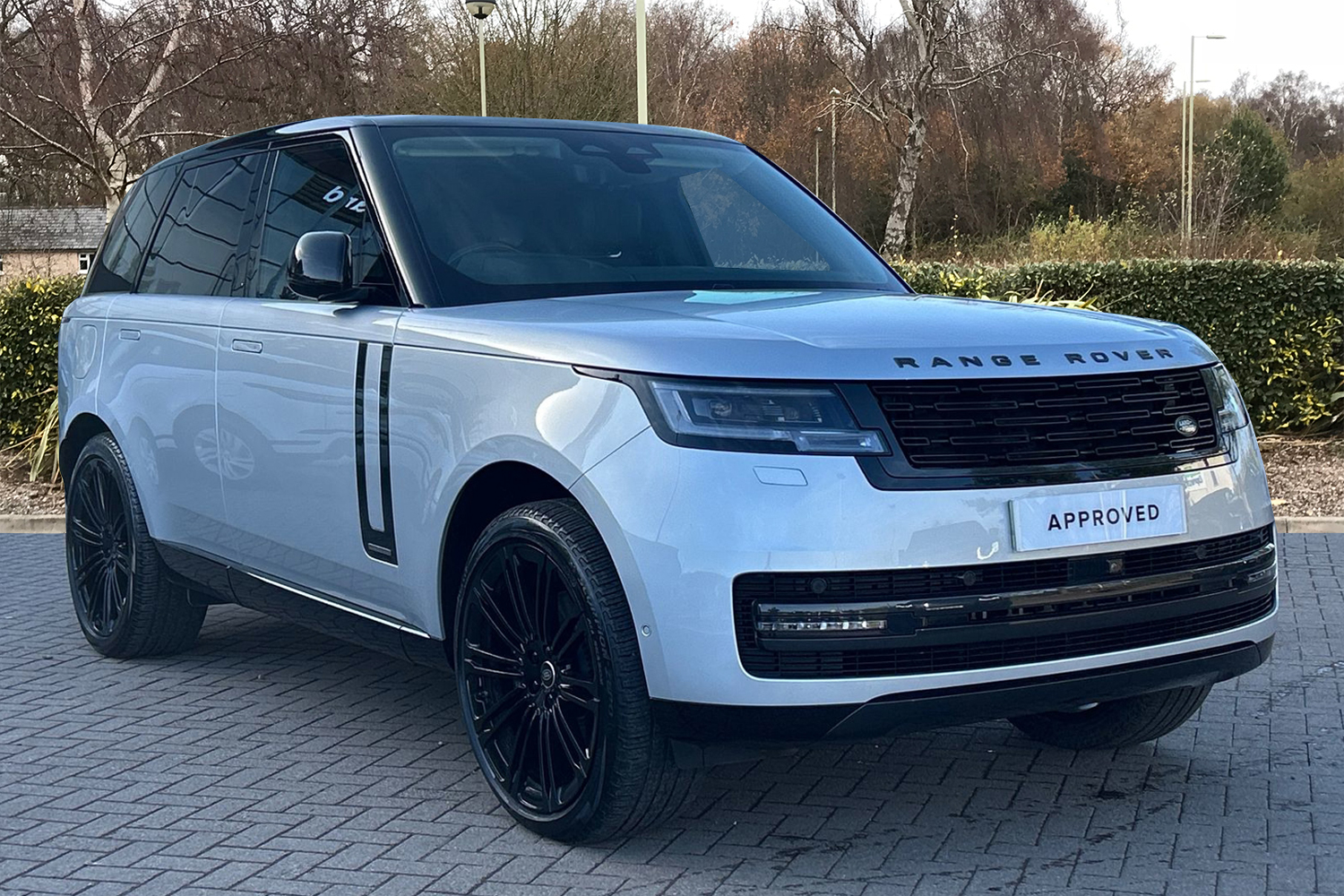 Main listing image - Land Rover Range Rover