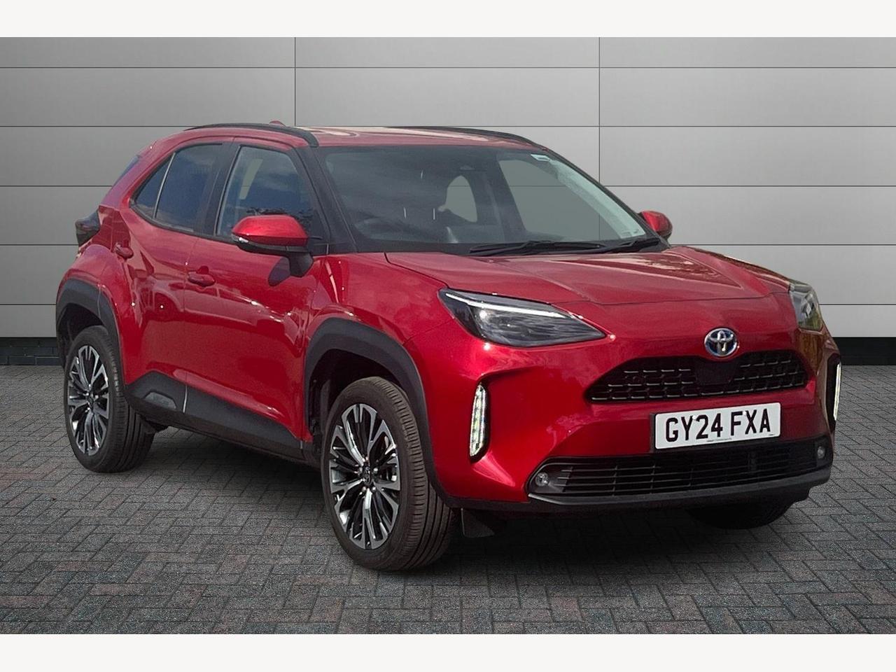 Main listing image - Toyota Yaris Cross