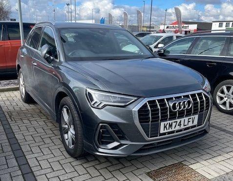 Main listing image - Audi Q3