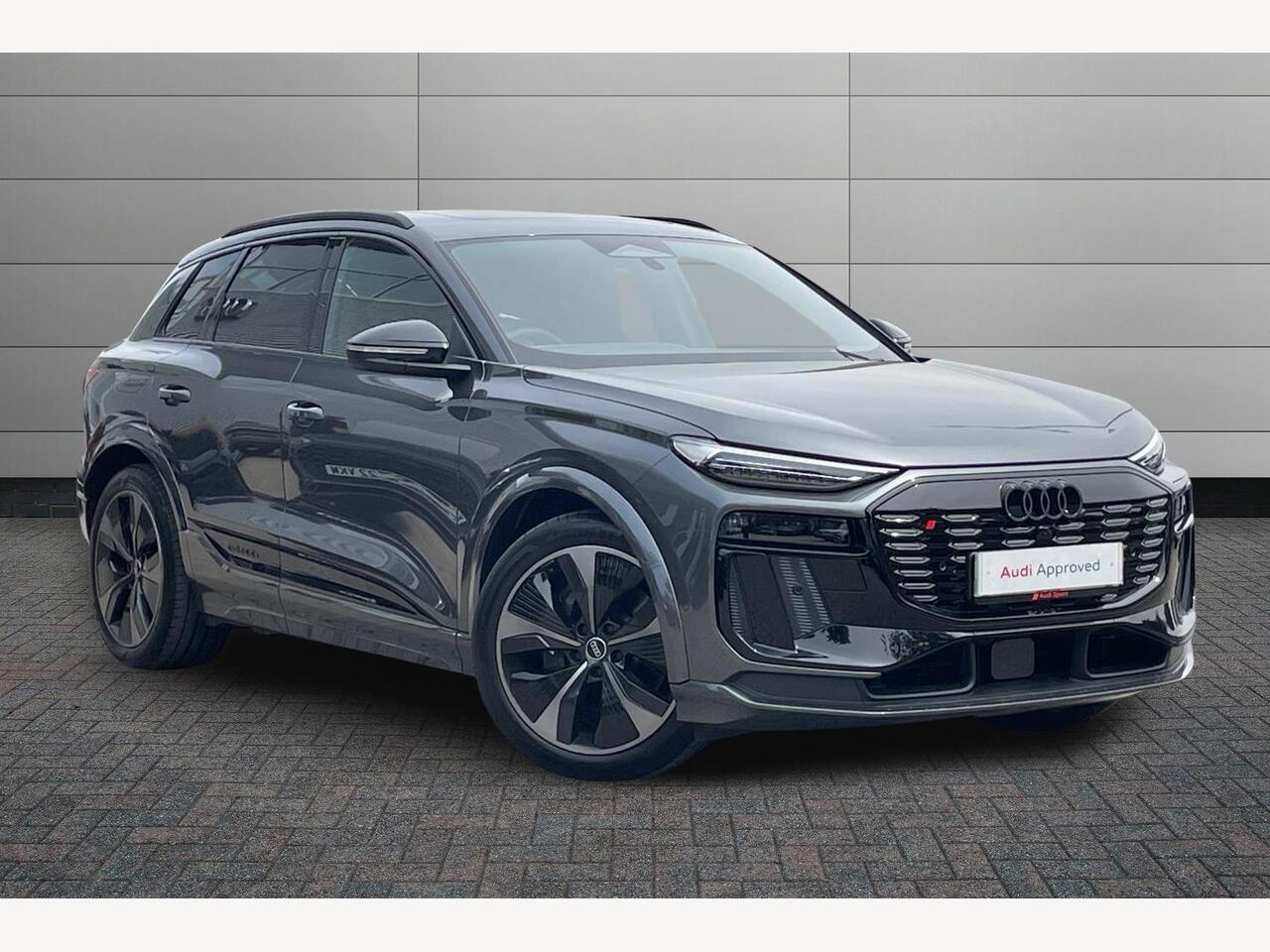 Main listing image - Audi Q6