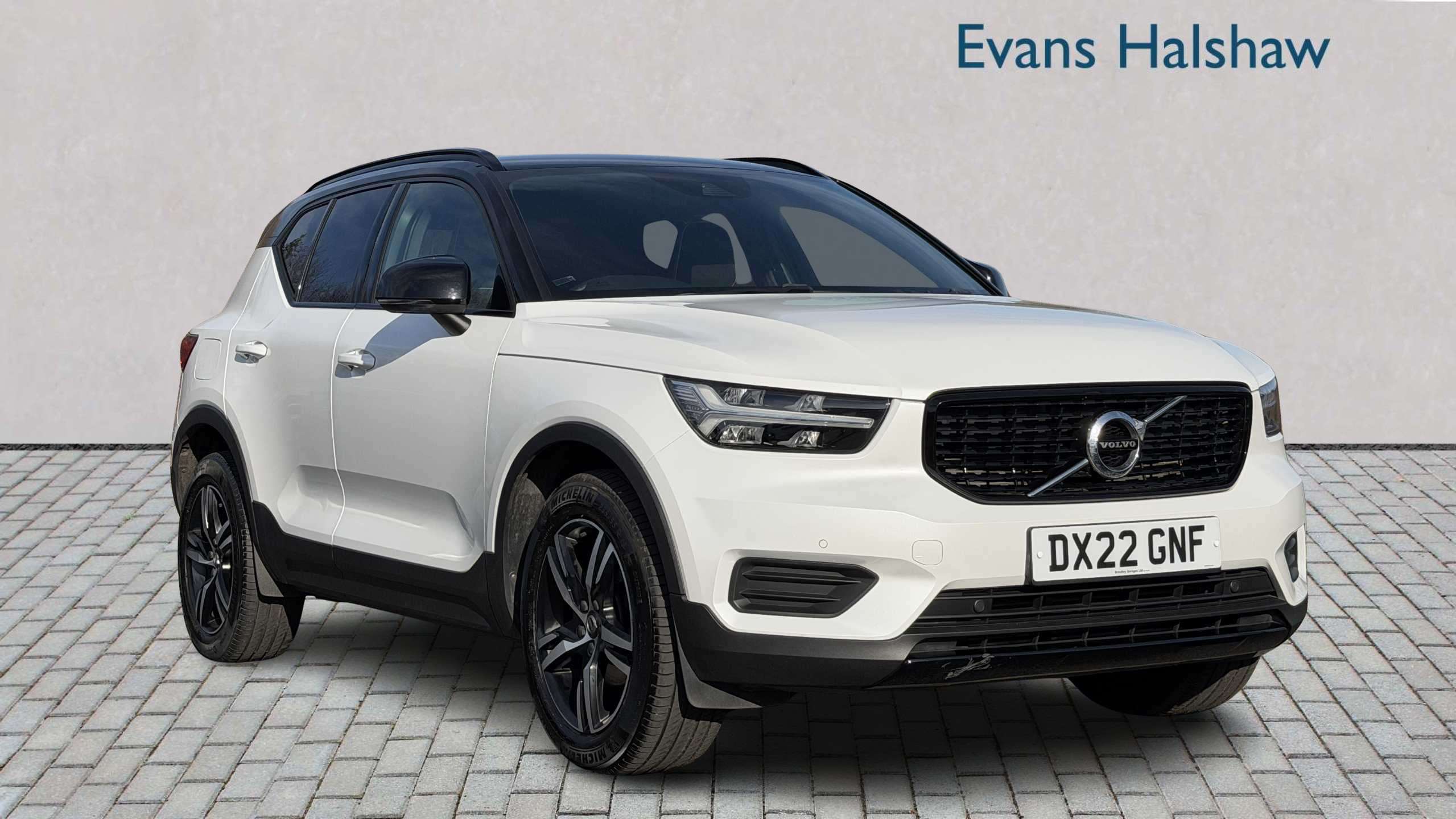 Main listing image - Volvo XC40