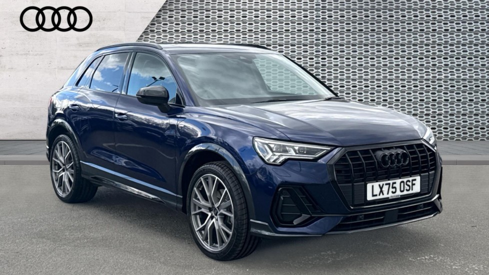 Main listing image - Audi Q3