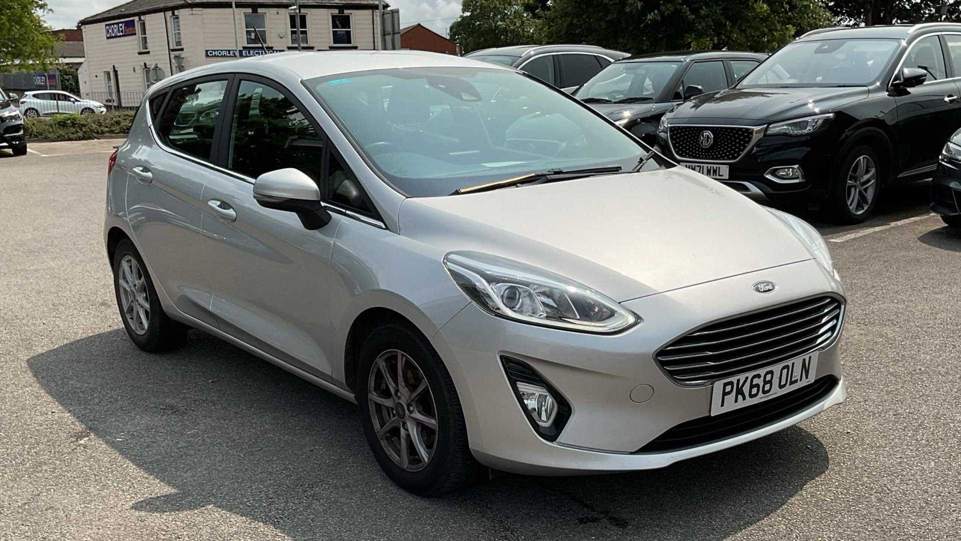 Main listing image - Ford Fiesta
