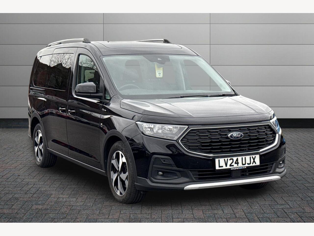 Main listing image - Ford Tourneo Connect