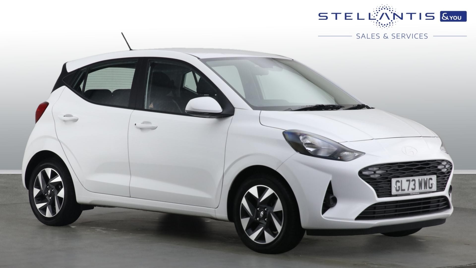 Main listing image - Hyundai i10