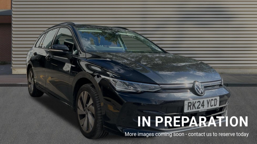 Main listing image - Volkswagen Golf Estate