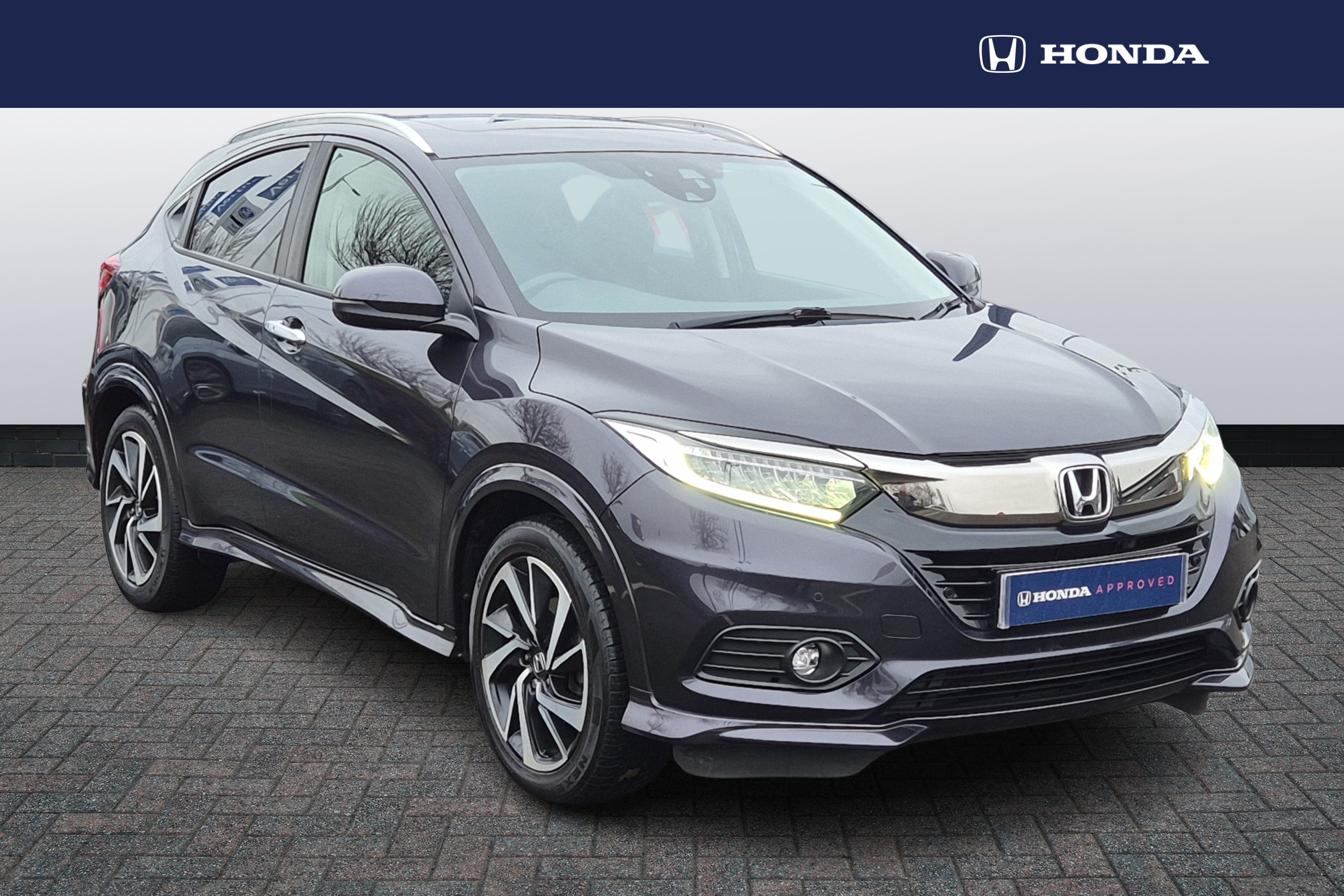 Main listing image - Honda HR-V