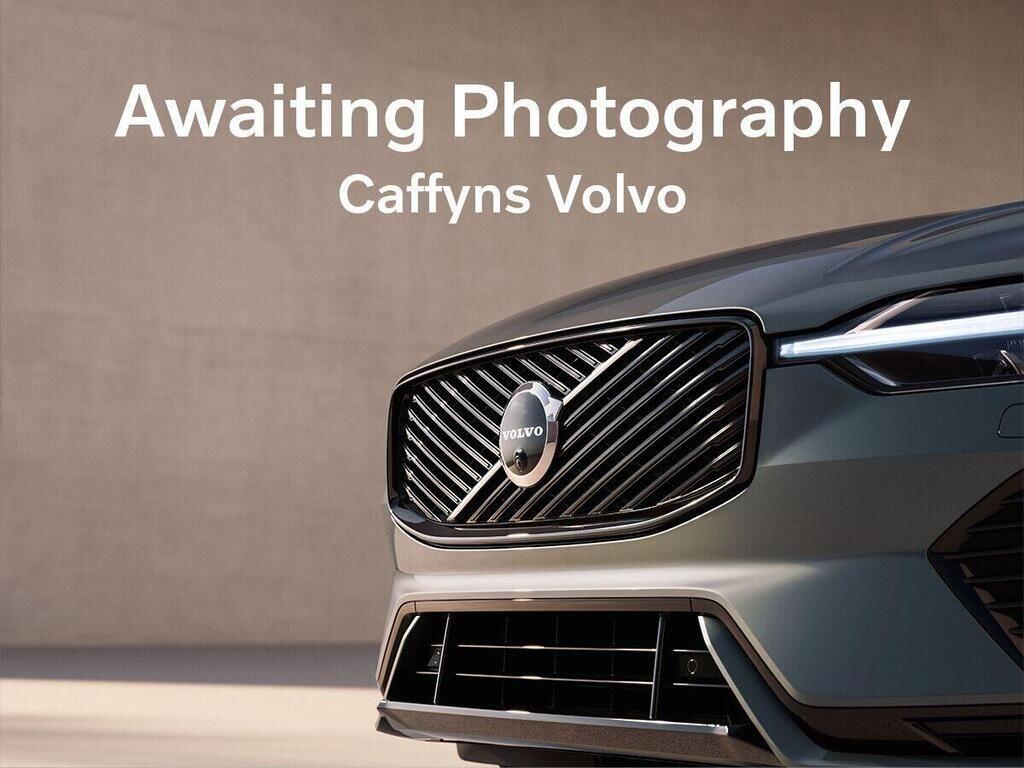 Main listing image - Volvo XC40