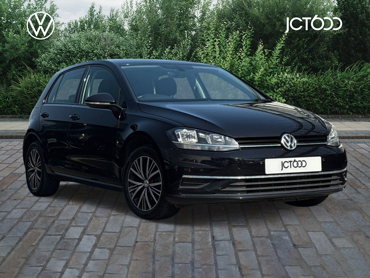 Main listing image - Volkswagen Golf