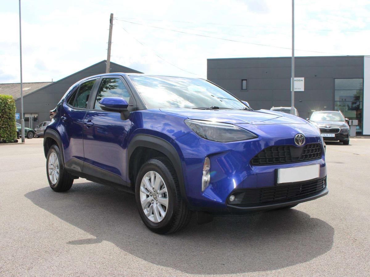 Main listing image - Toyota Yaris Cross