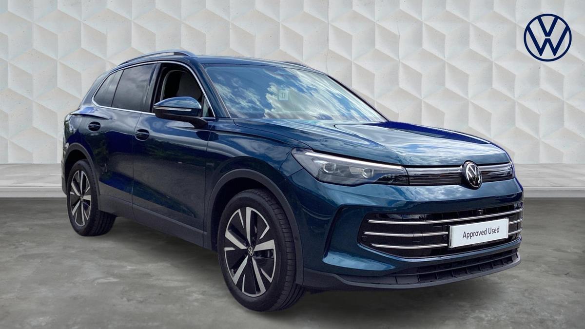 Main listing image - Volkswagen Tiguan