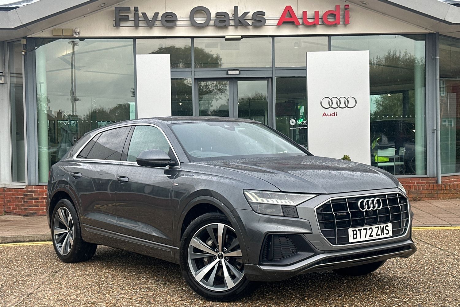 Main listing image - Audi Q8