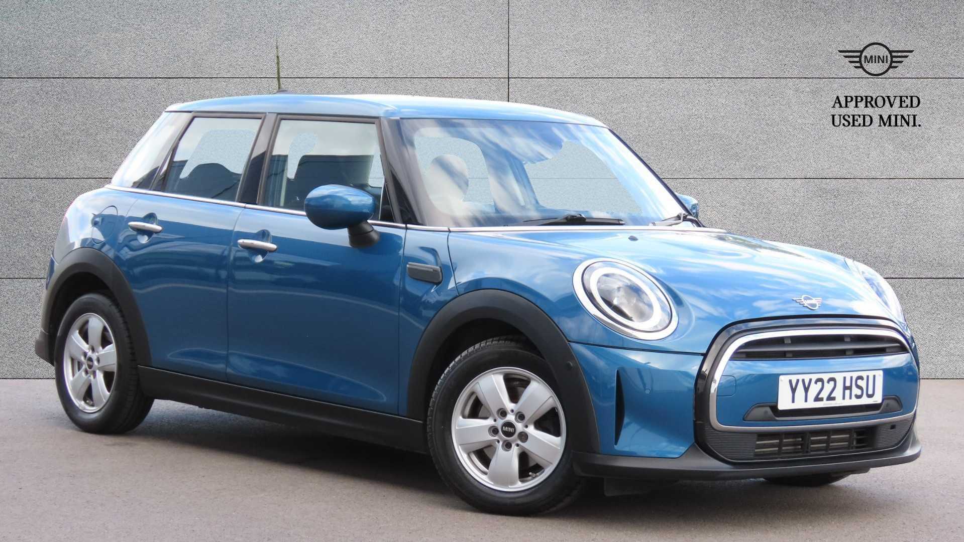 Main listing image - MINI Hatchback 5dr