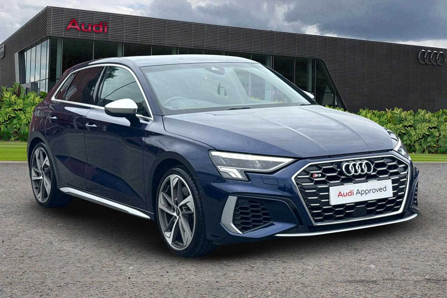 Main listing image - Audi S3
