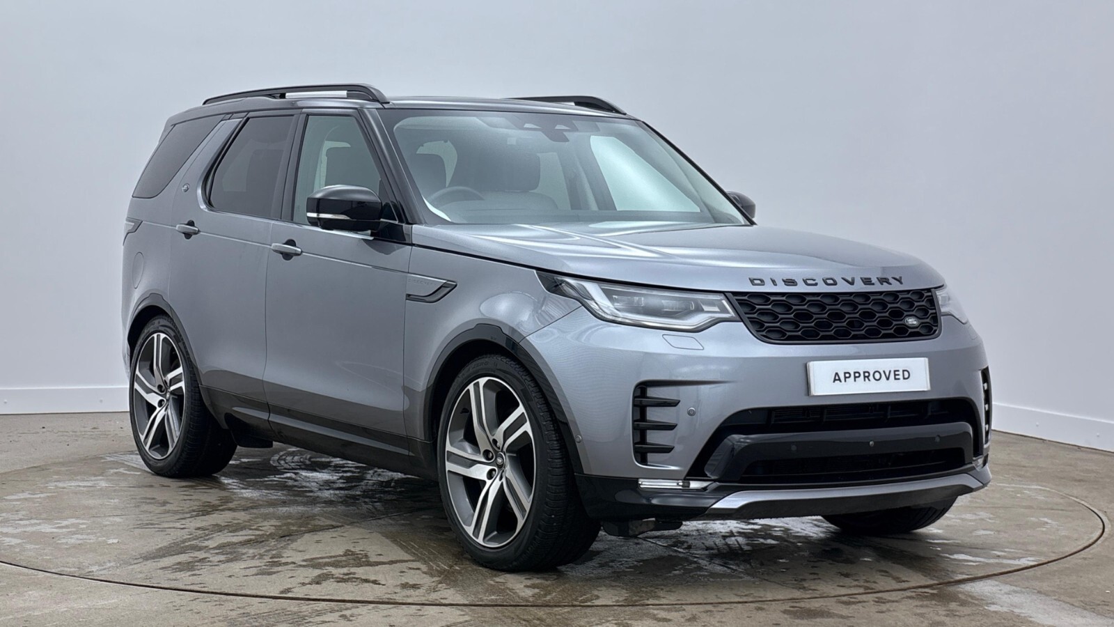 Main listing image - Land Rover Discovery
