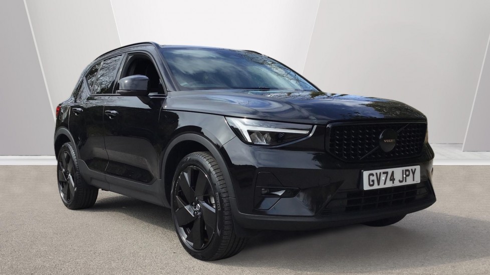 Main listing image - Volvo XC40