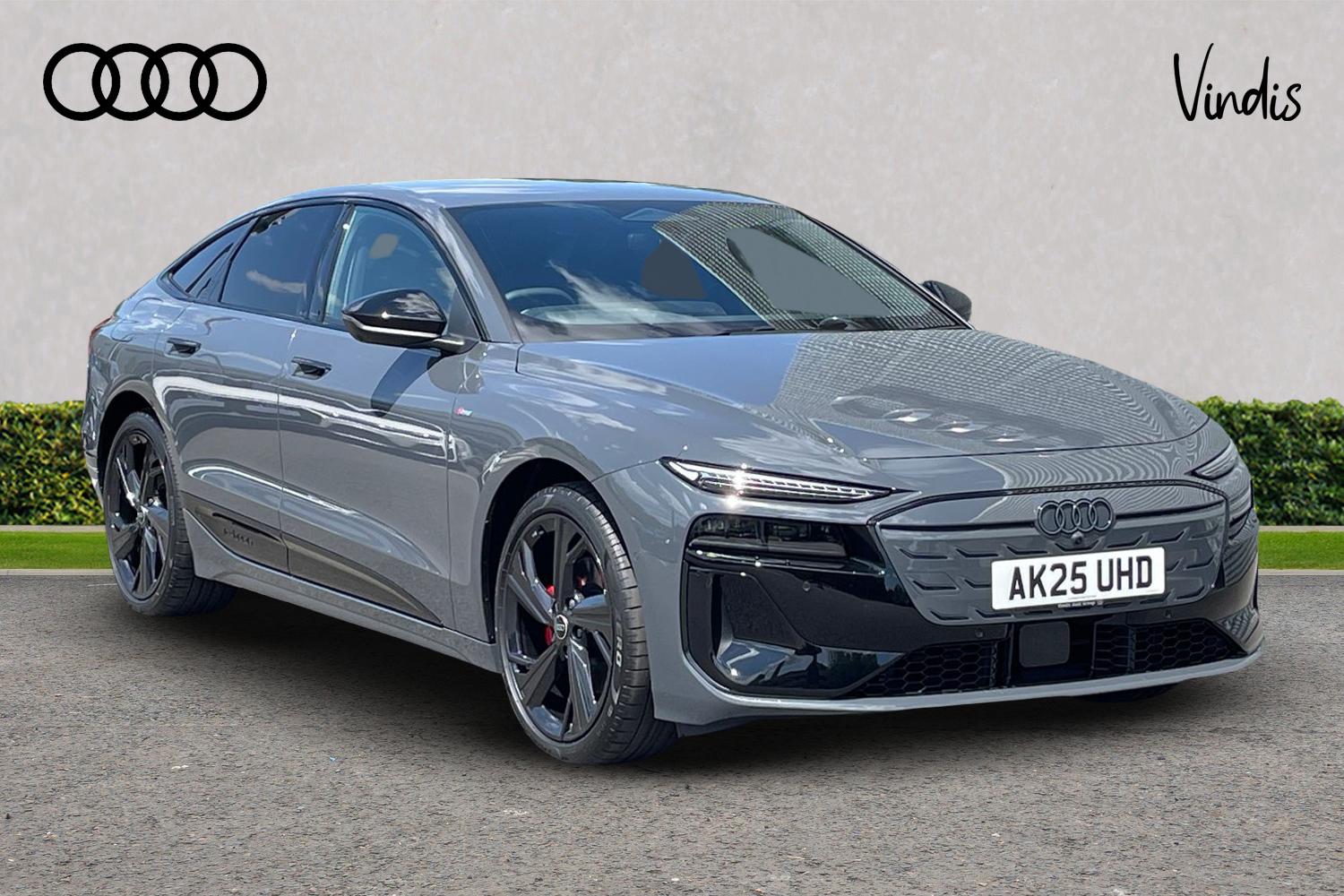 Main listing image - Audi A6