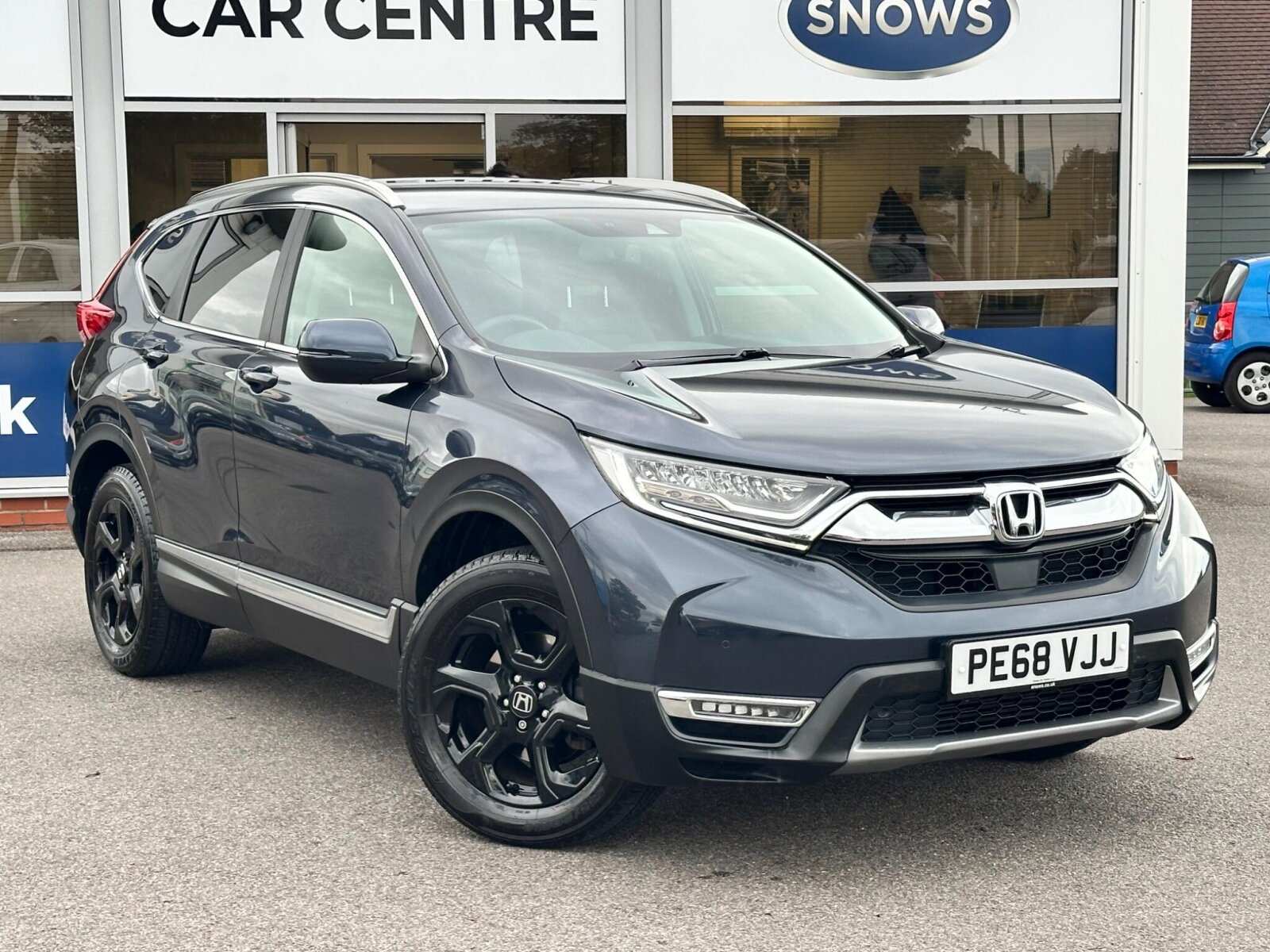 Main listing image - Honda CR-V