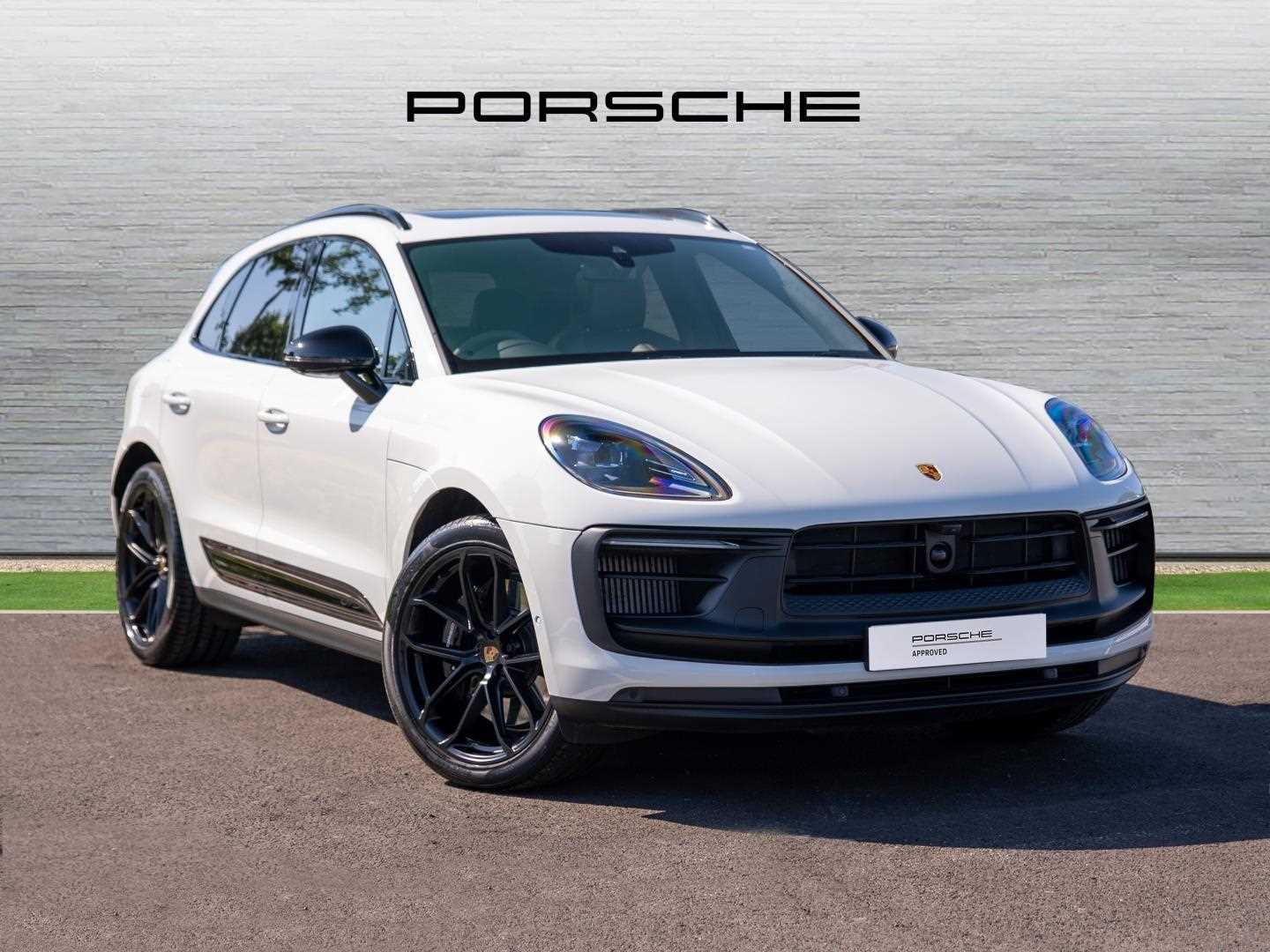 Main listing image - Porsche Macan