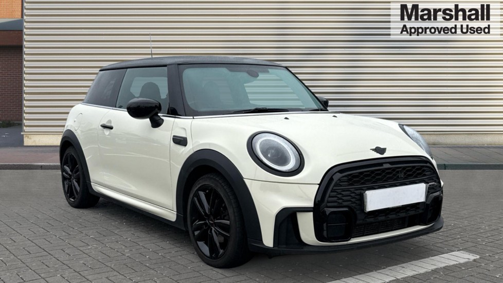 Main listing image - MINI Hatchback