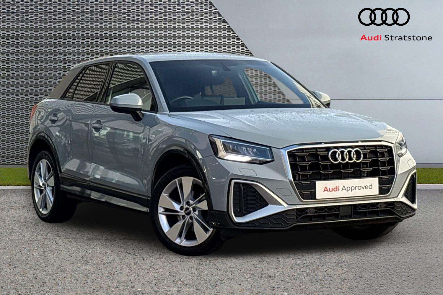 Main listing image - Audi Q2