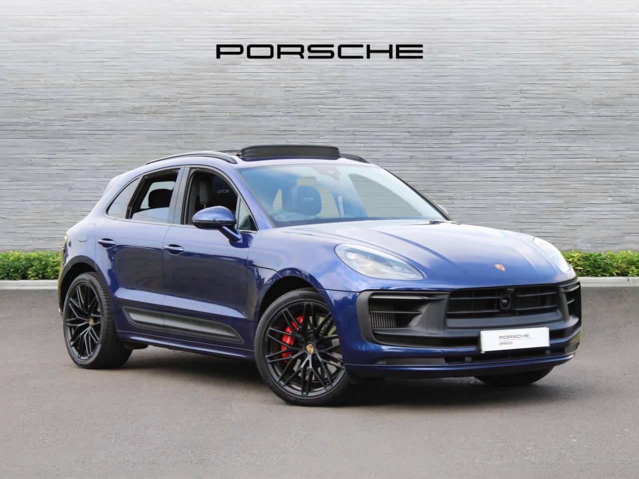 Main listing image - Porsche Macan
