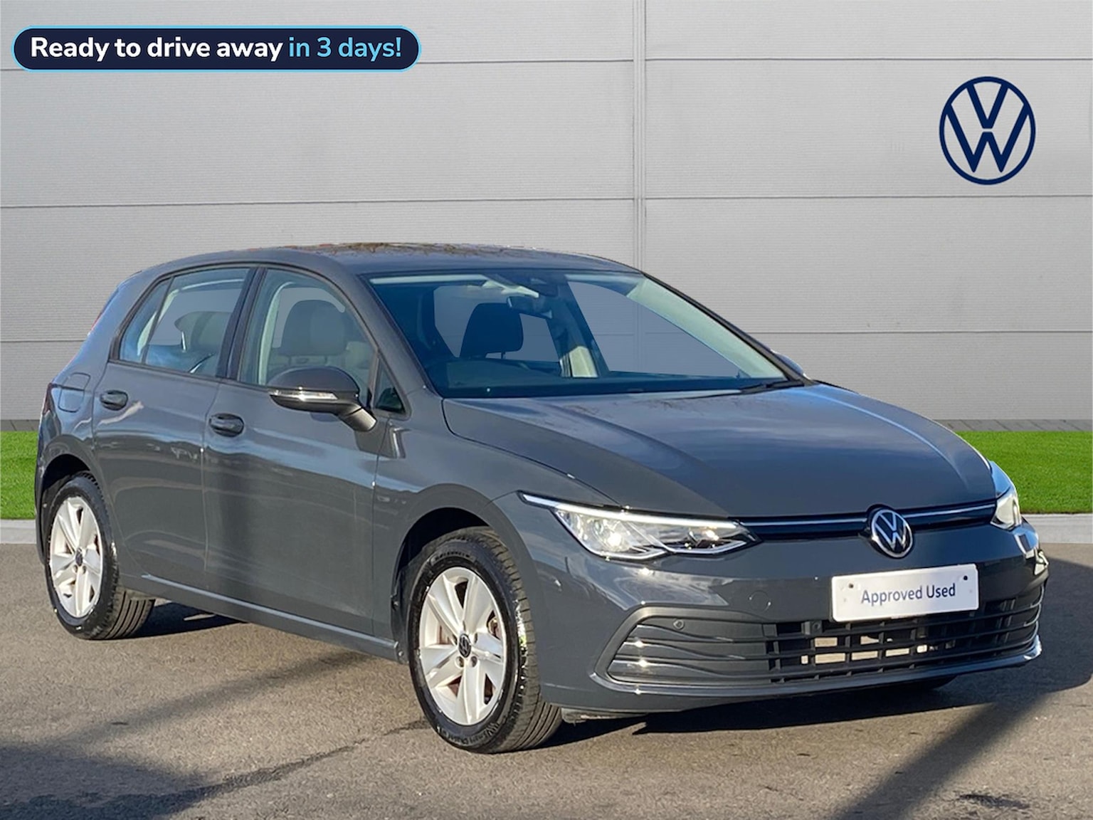 Main listing image - Volkswagen Golf