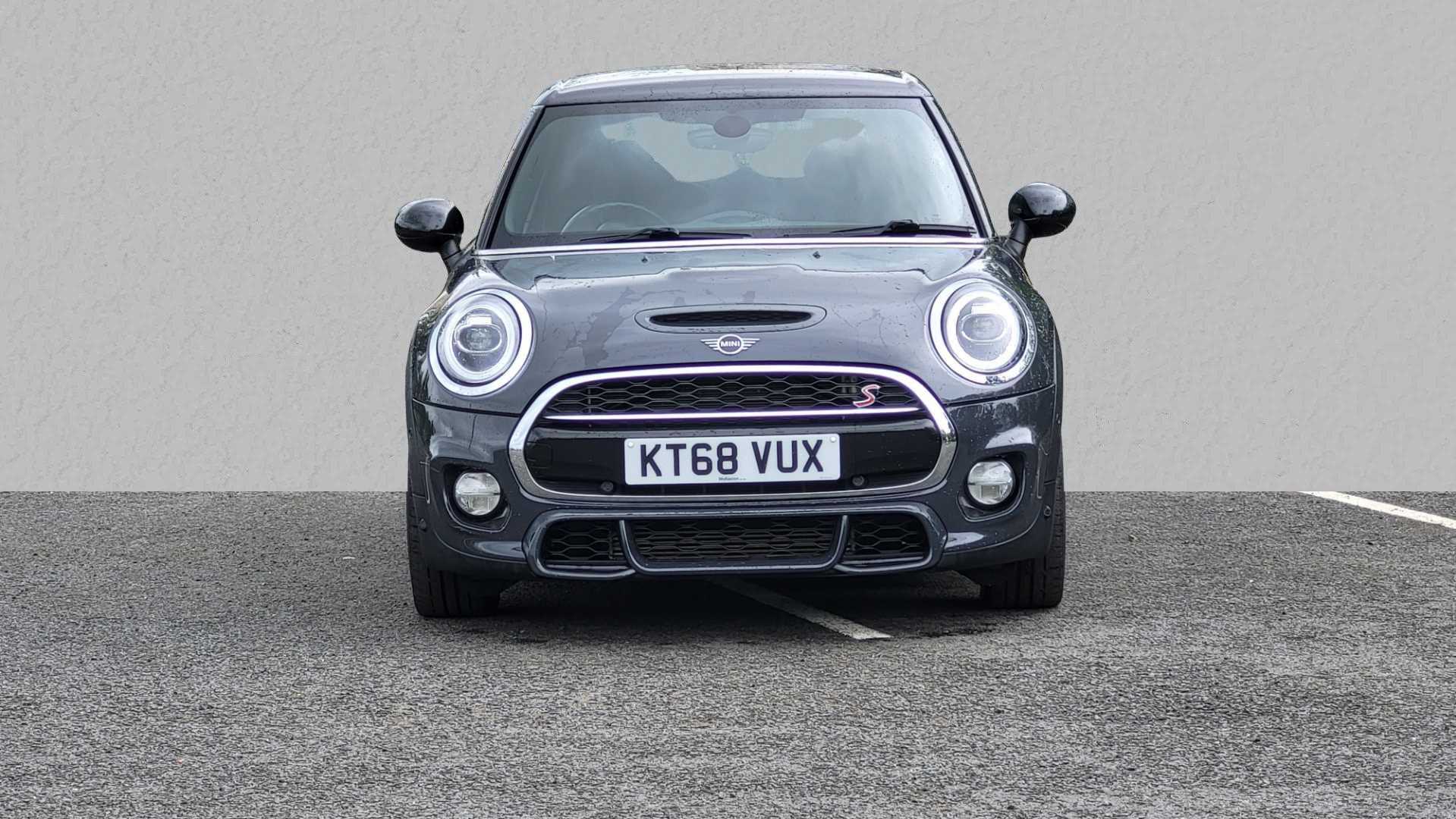 Main listing image - MINI Hatchback 5dr