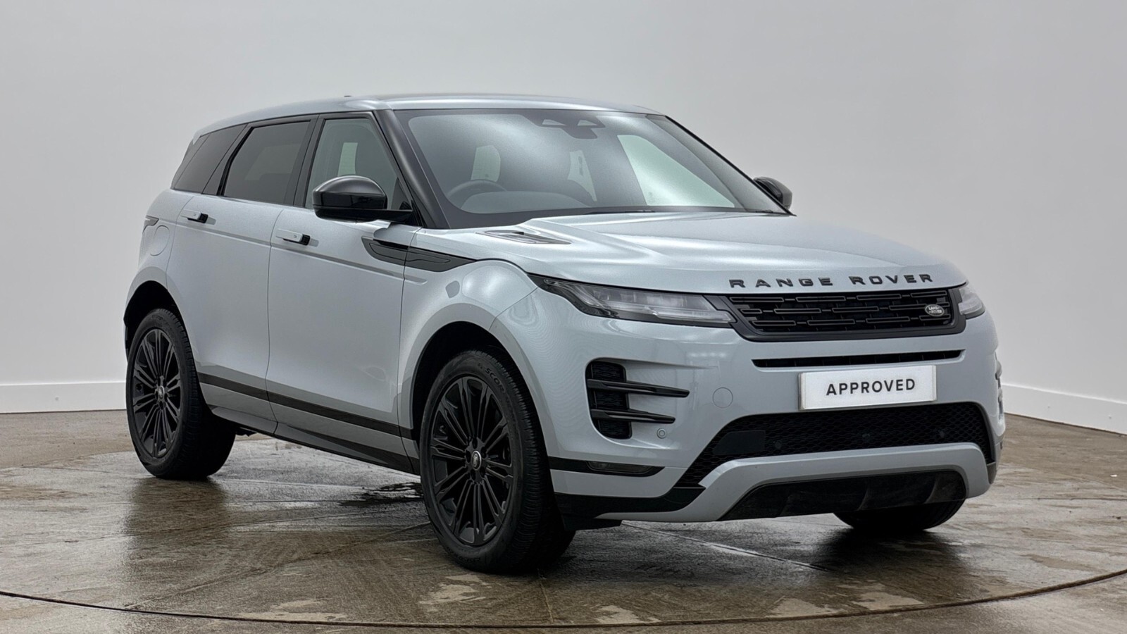 Main listing image - Land Rover Range Rover Evoque