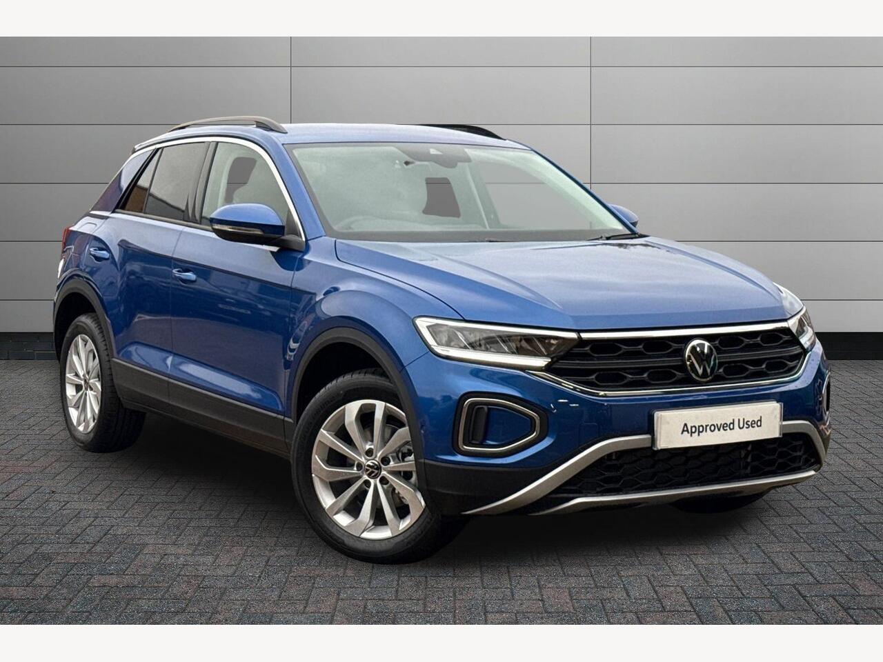 Main listing image - Volkswagen T-Roc